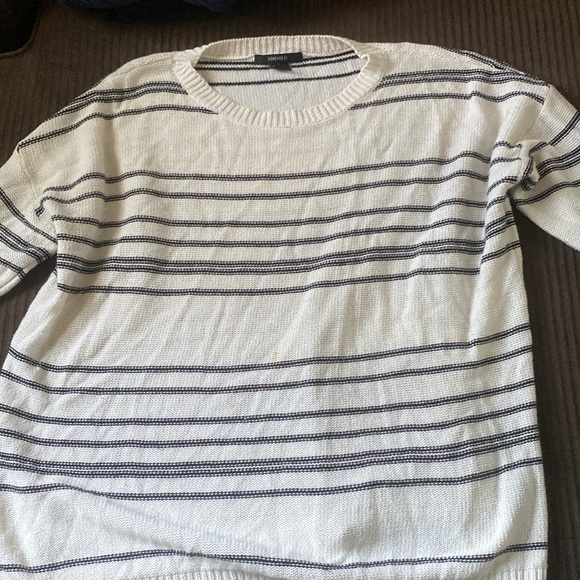 OVERSIZED COMFY SWEATERS!!! - Picture 3 of 12